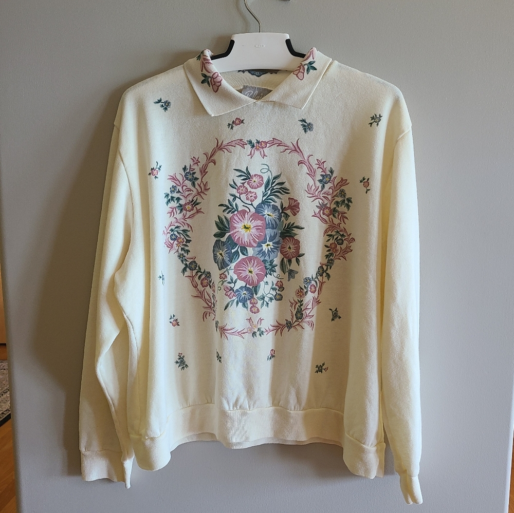 Blair Vintage Floral Lightweight Collared Sweatshirt - Grannycore - Pastel